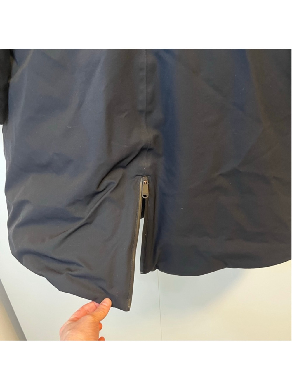 Athleta Outbound Parka II Black Down Hooded Long Winter Coat Midi Women’s XL - Picture 11 of 16